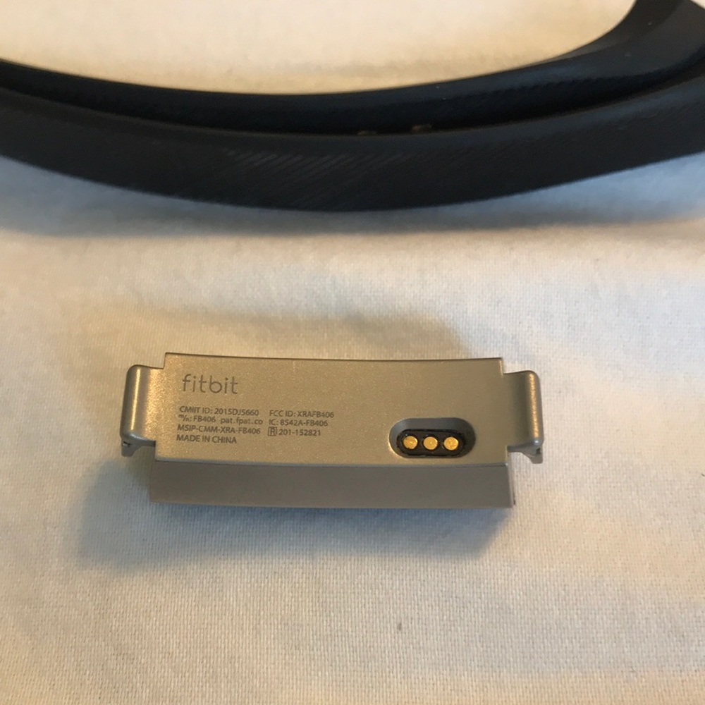 Fitbit Alta - Picture 3 of 5